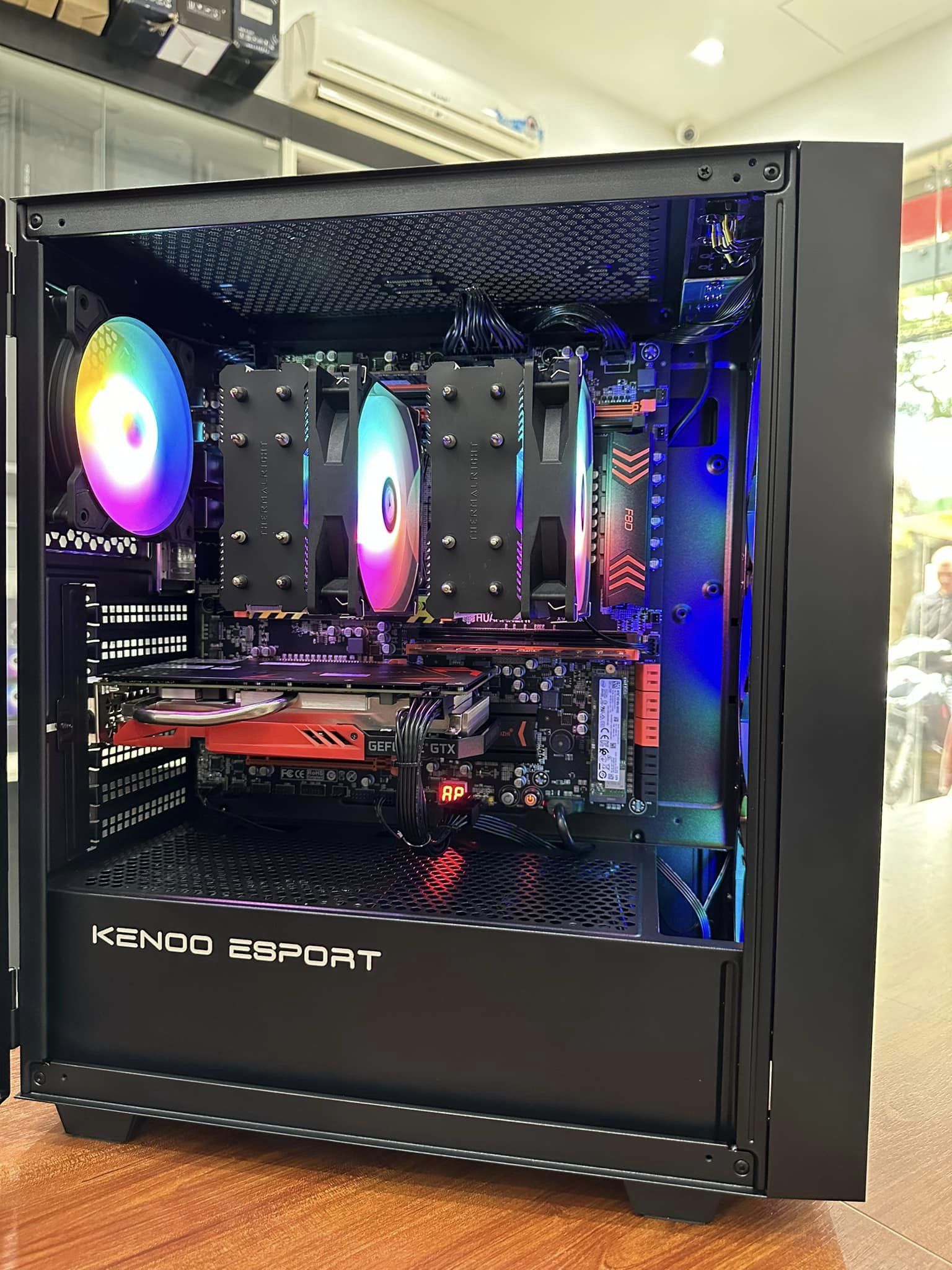 PCケース(自作PC用) XEON E5-2683 V4 dual/Ram 64G/SSD 512 XEON E5-2683 V4 dual/Ram 64G/SSD 512
